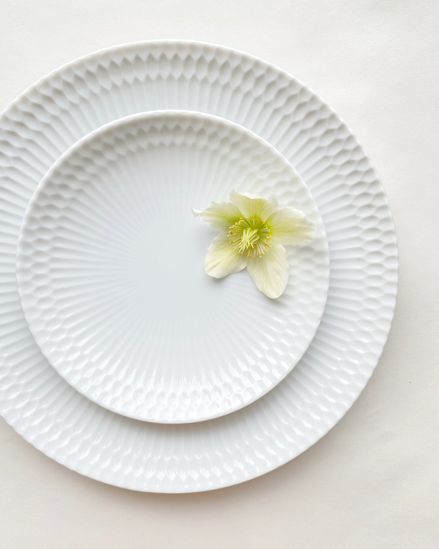 Oda Pottery Ripple Tableware Series Plates White